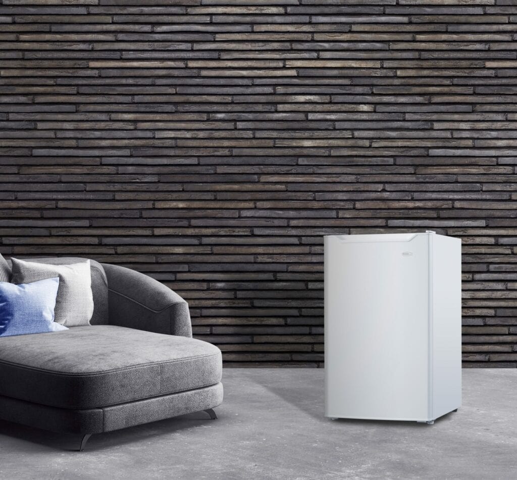 Danby 4.4 cu. ft. (125 L) White Refrigerator DCR044B1WM-6 Refrigerators DCR044B1WM-6 Wine Coolers Empire