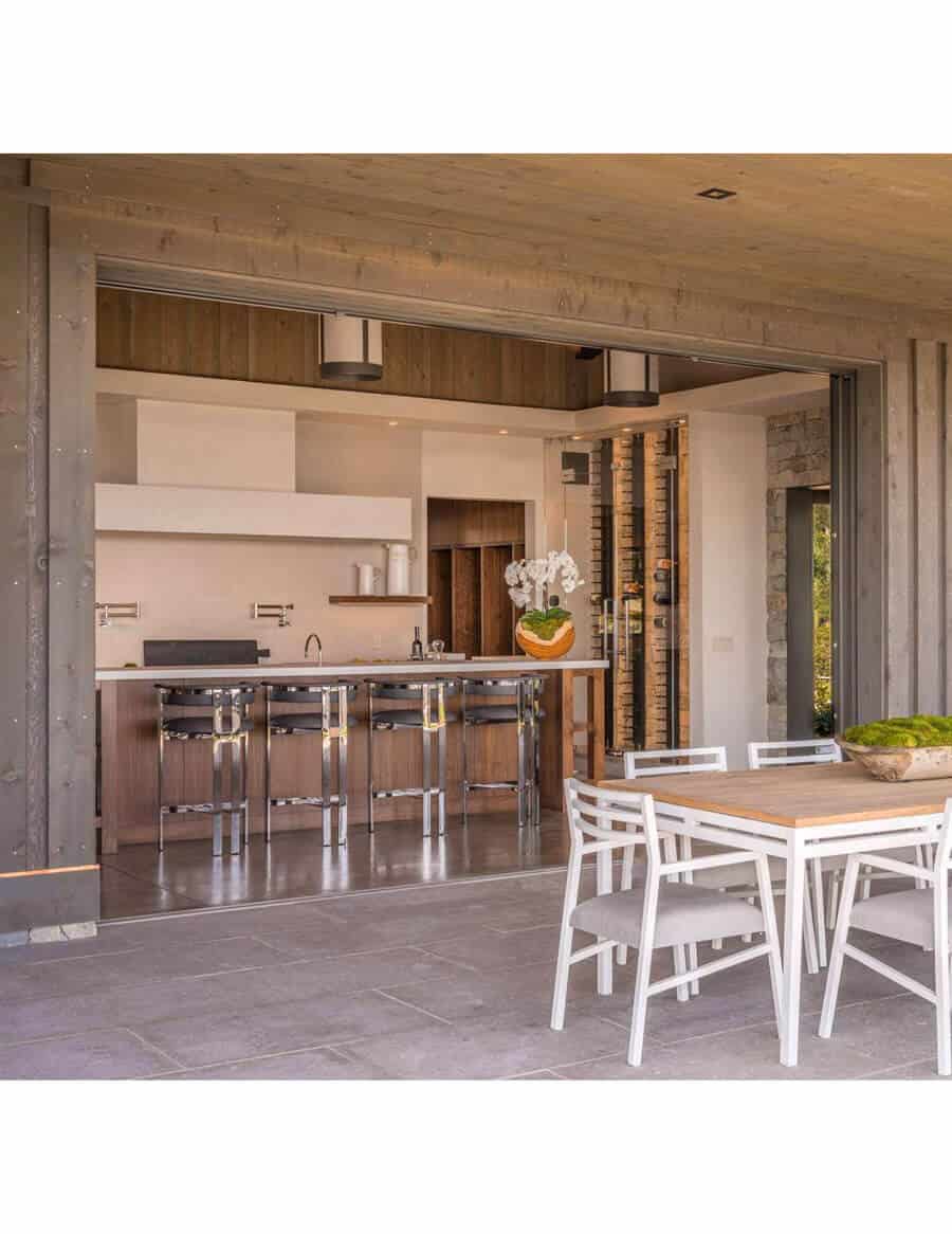 Ultra Wine Racks Floor-To-Ceiling Mounted Display - 1 Sided (21 Bottles) Floor-to-Ceiling FTC-BLK-1SD Wine Coolers Empire