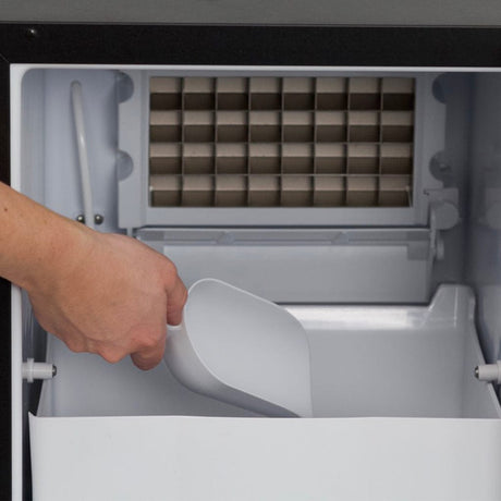 Avanti 15-inch ELITE Built-in or Freestanding Ice Maker IME49U3S-IS Ice Makers IME49U3S-IS Wine Coolers Empire