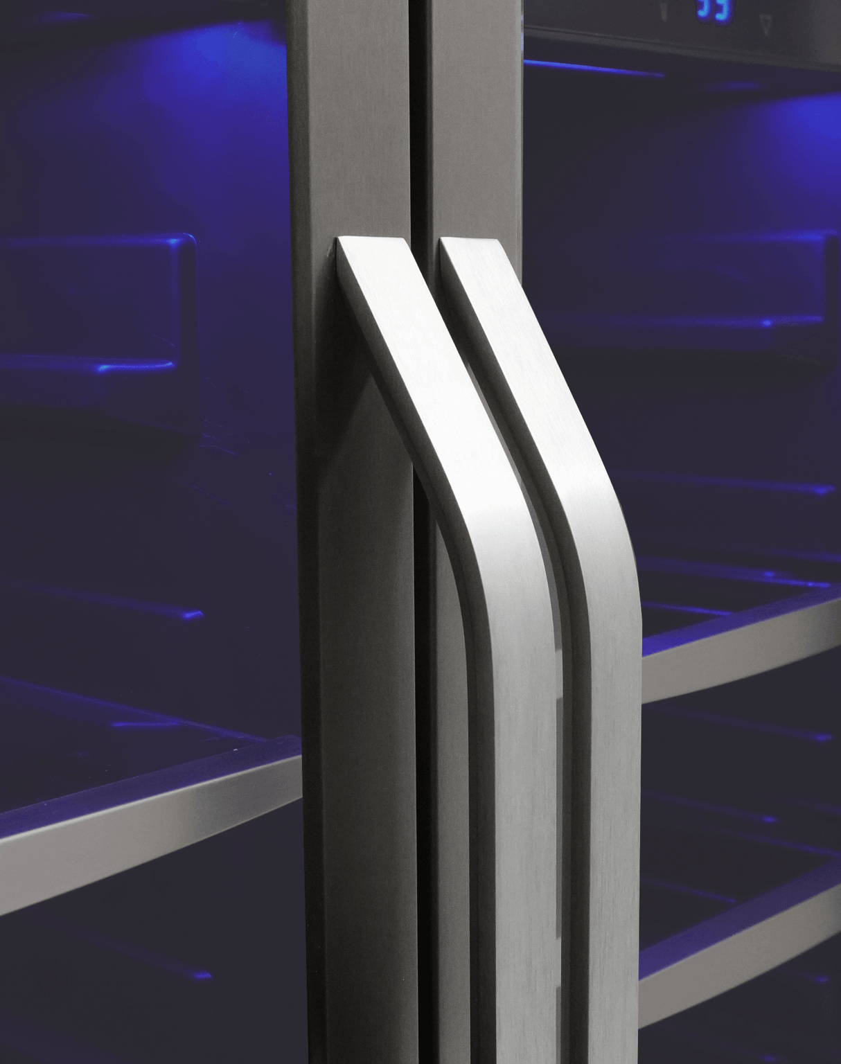 Danby Silhouette Emmental French Door Wine & Beverage Fridge - Thumbnail 4