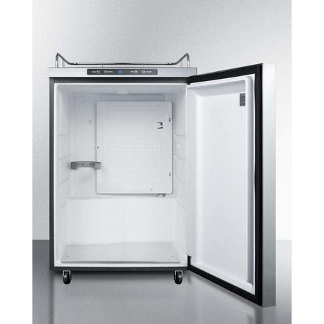 Summit 24" Wide Outdoor Kegerator SBC635MOS7NKHH Kegerators SBC635MOS7NKHH Wine Coolers Empire