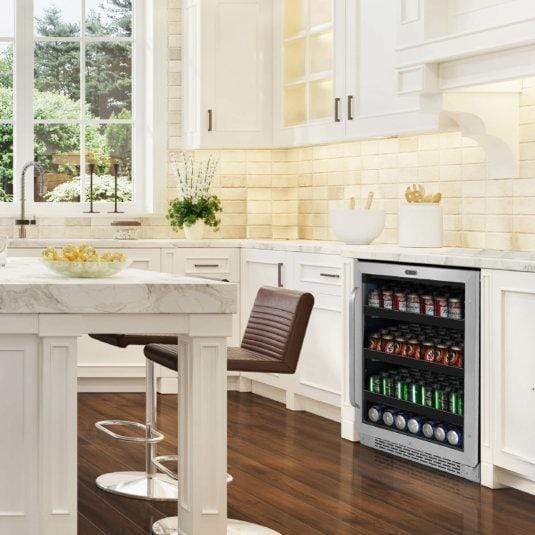 Whynter Beverage Refrigerator - Thumbnail 3