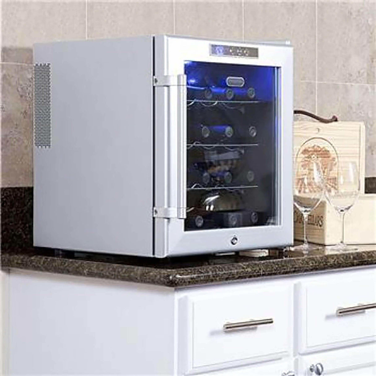 Whynter SNO 16 Bottles Wine Cooler - Platinum with lock  WC-16S Wine Coolers WC-16S Wine Coolers Empire